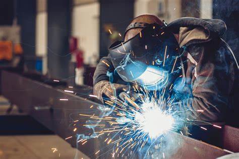 How to Become a Welder in the US: A Complete Guide