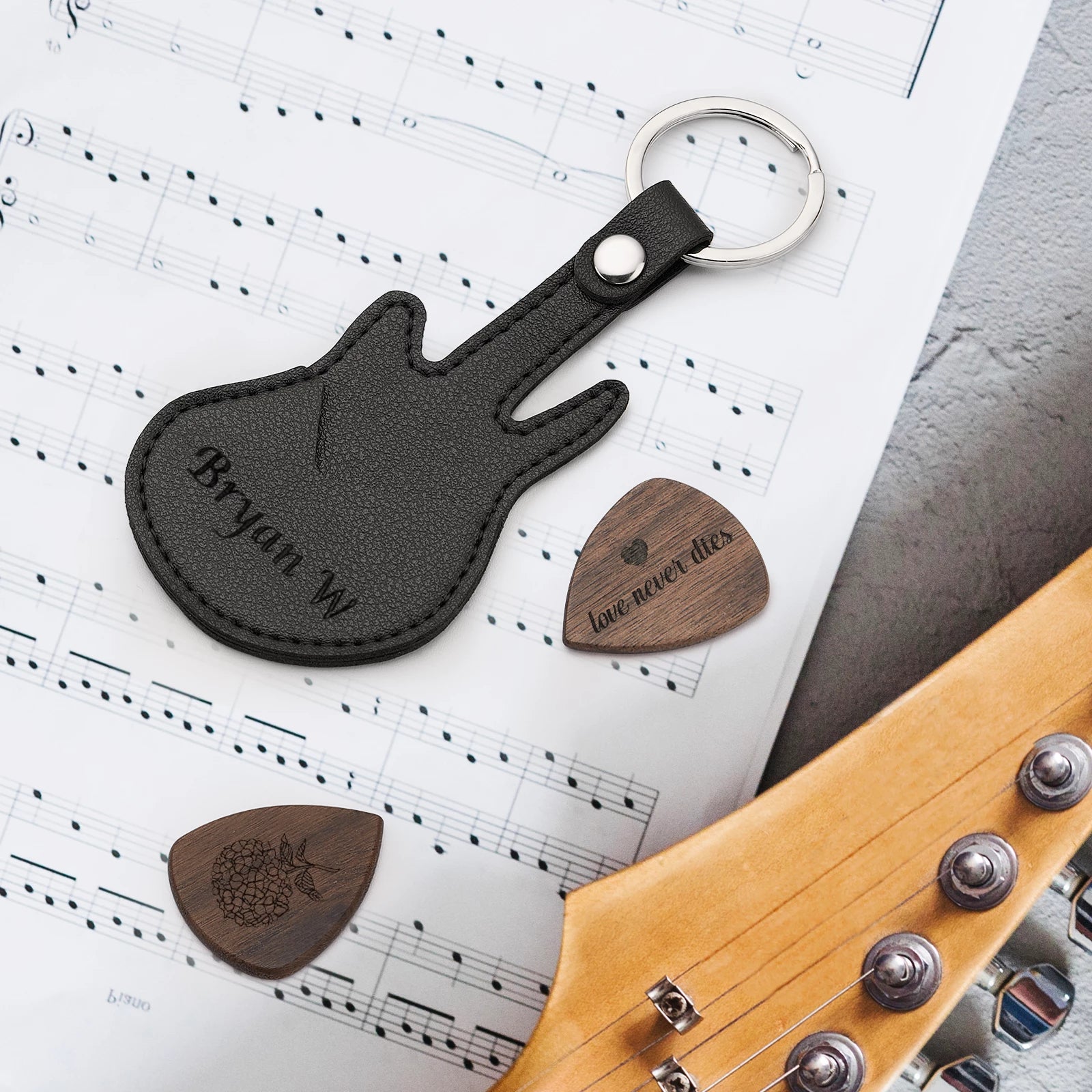 Guitar-Shaped Keychain Holder with Wooden Pick (3pcs)