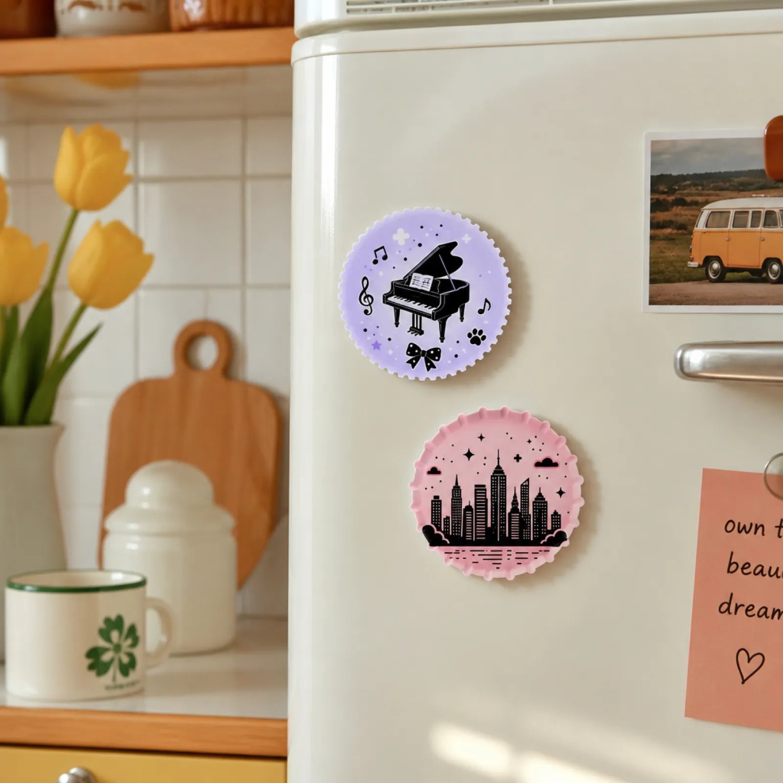 Ceramic fridge magnet 01