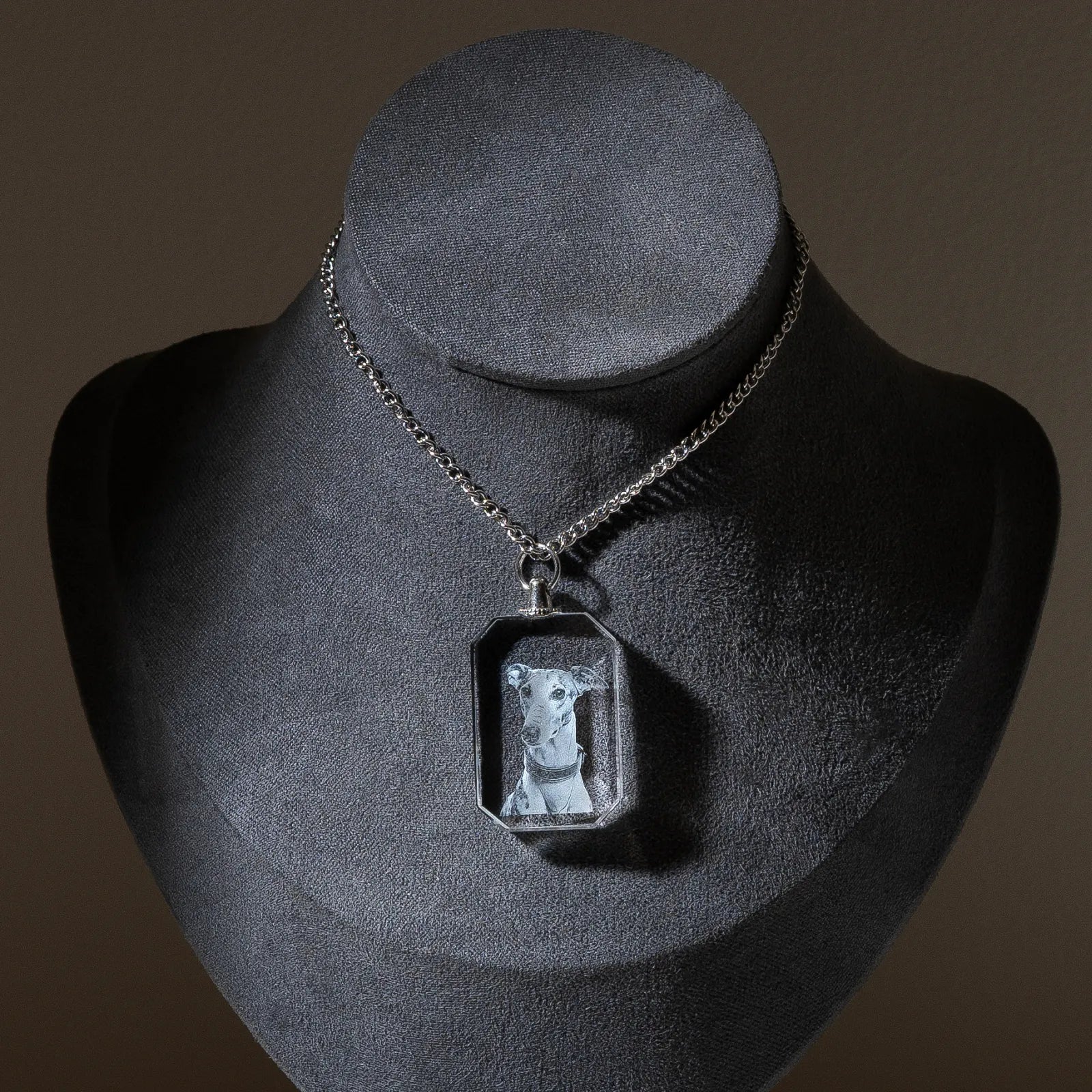 Rectangular k5 crystal necklace 02